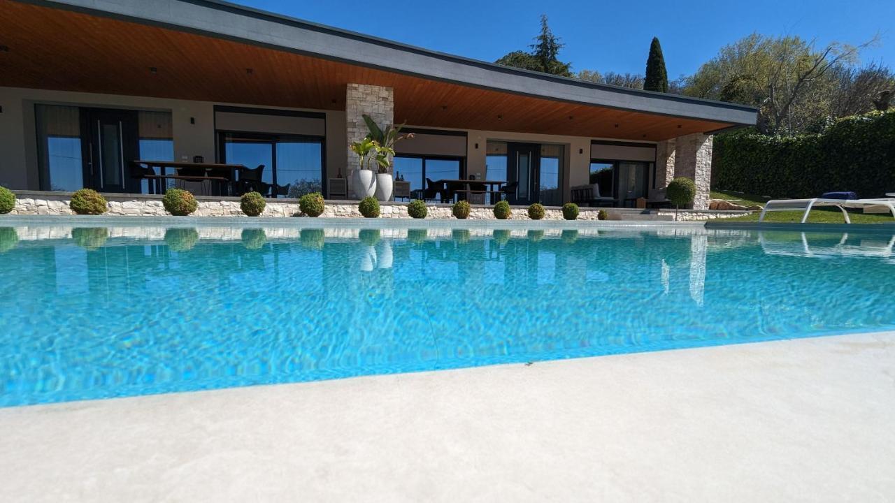 Rita Apartments Bardolino Exterior photo