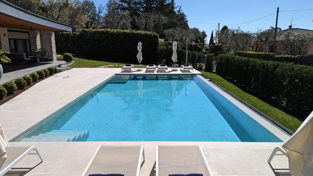 Rita Apartments Bardolino Exterior photo